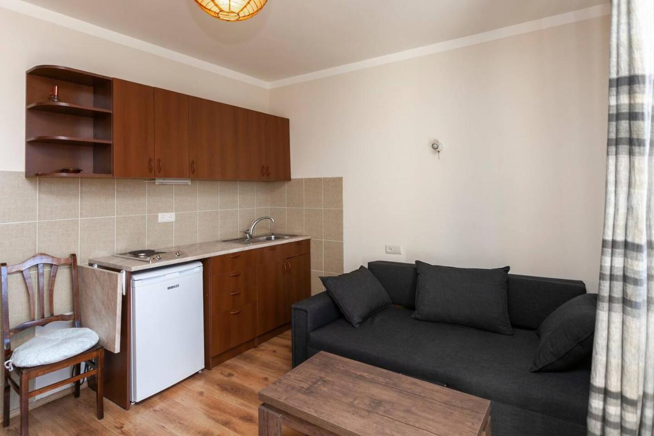 Wehost Cozy And Comfortable Studio 古多里 外观 照片